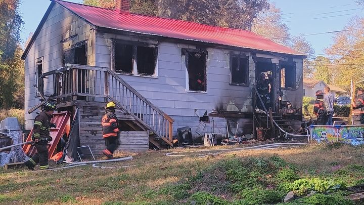 Help Amanda's Family Rebuild After Fire campaign photo, 1 of 7