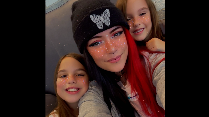 Car Emergency for Single Mom of Two Girls campaign photo, 1 of 3