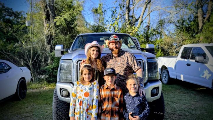 Support Alexis and Her Kids with Groceries and Bills campaign photo, 1 of 4