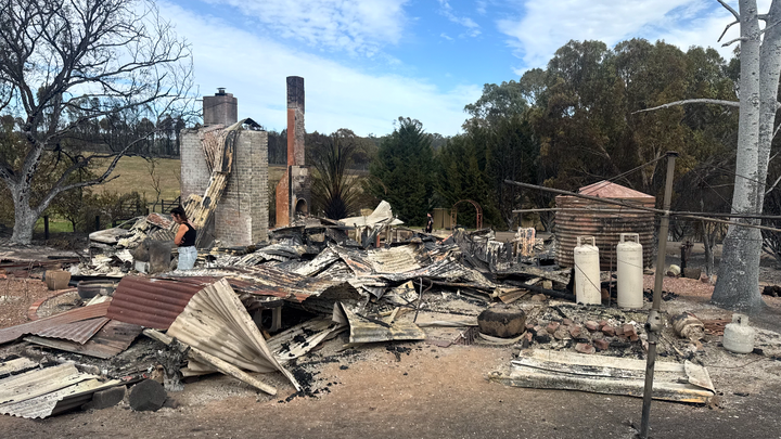 Will Oliver Harcourt fire relief campaign photo, 1 of 7