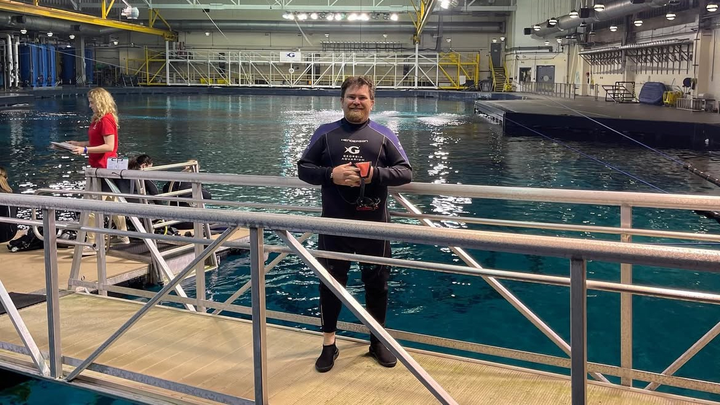 Support Daniel's Ice Diving Dream at Lake Okoboji campaign photo, 1 of 8