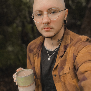 GoFundMe profile picture for @moth
