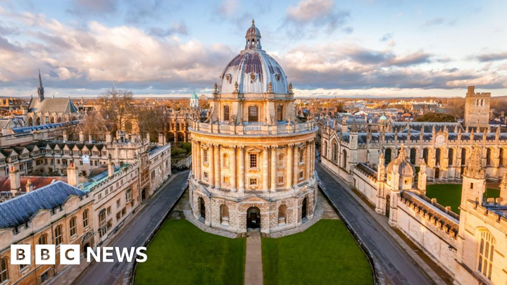 Oxford Summer Course campaign photo, 1 of 4