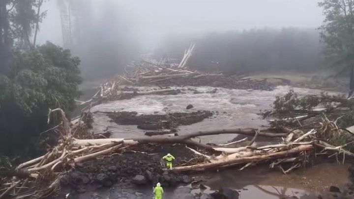 Help Family Rebuild After Hurricane Lala campaign photo, 1 of 8