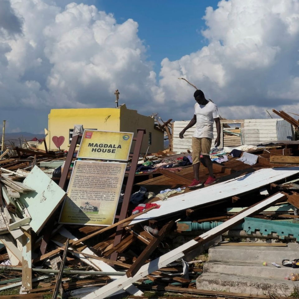 Rebuild Lives In Jamaica : Aid Jerry's Community