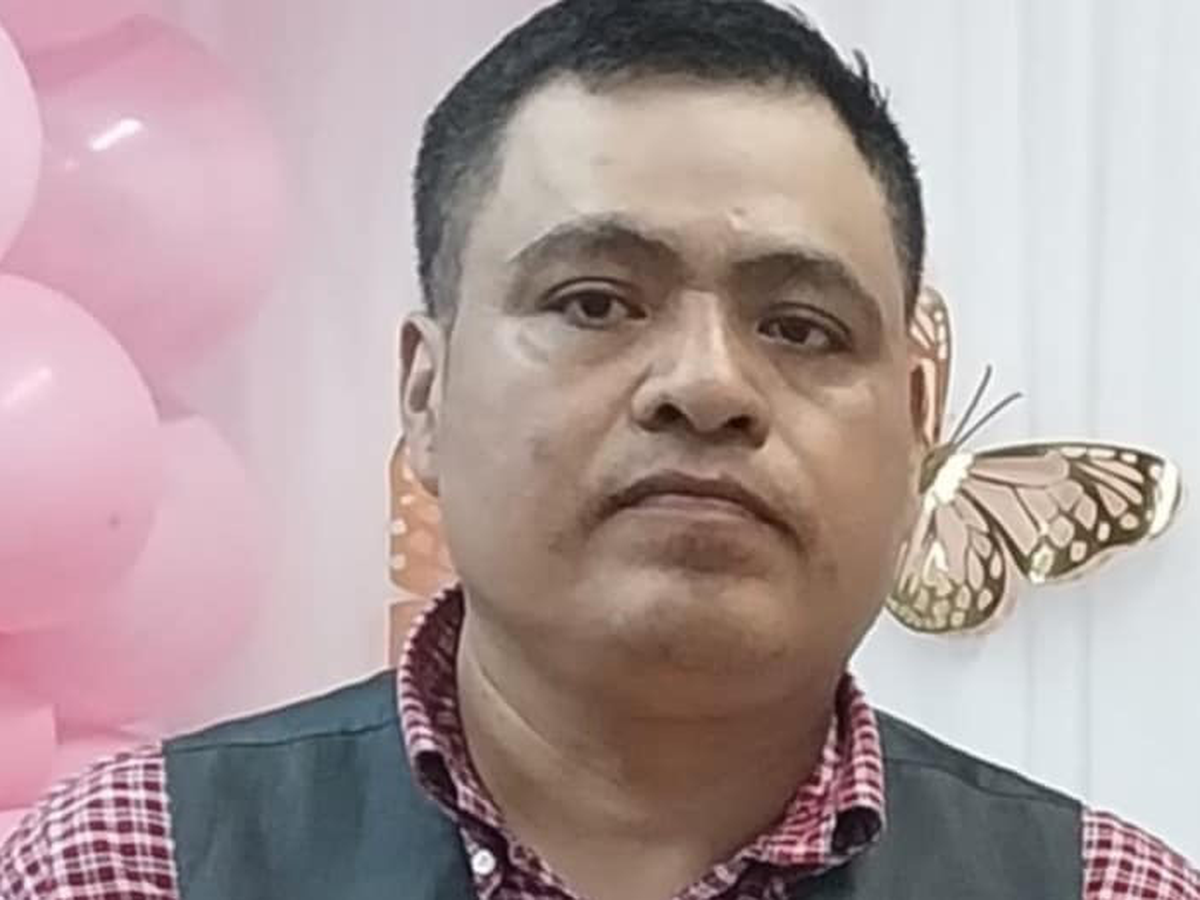 COLEGIO MICAELA DE AREQUIPA, image size:1200x900