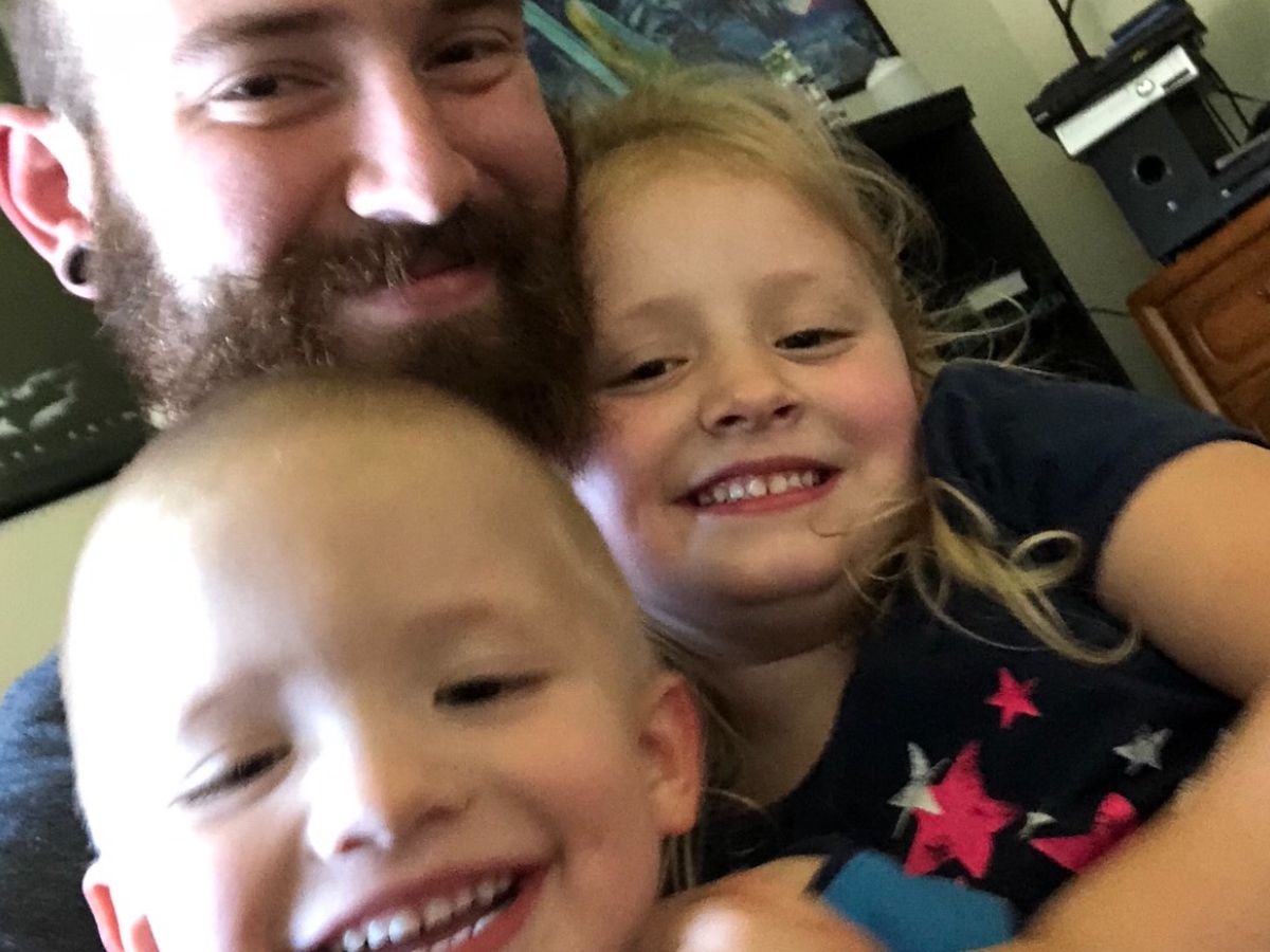 My children deserve a father campaign photo, 1 of 2