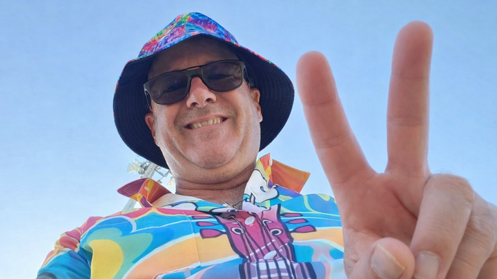 Earl’s Journey to Chicago for Cancer Treatment campaign photo, 1 of 3