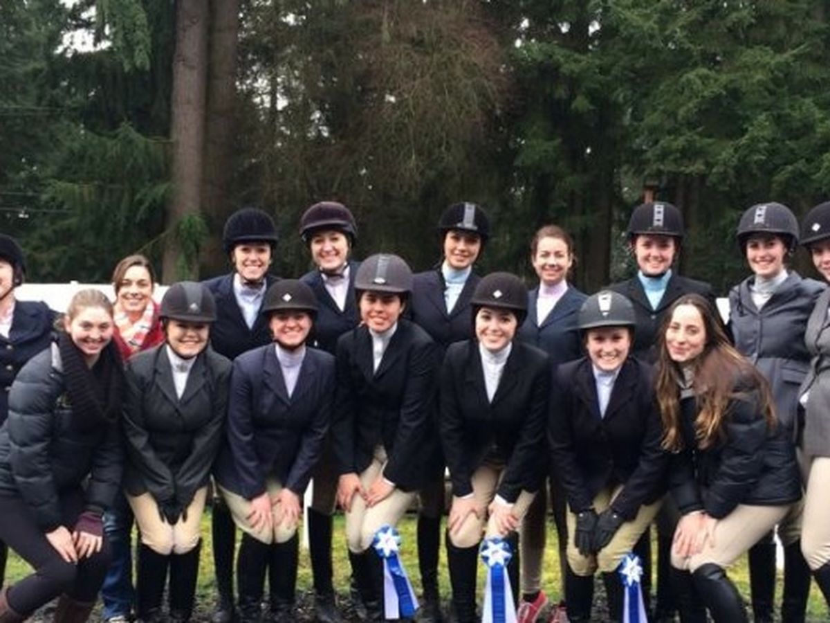 University Of Oregon Equestrian Team campaign photo, 1 of 3