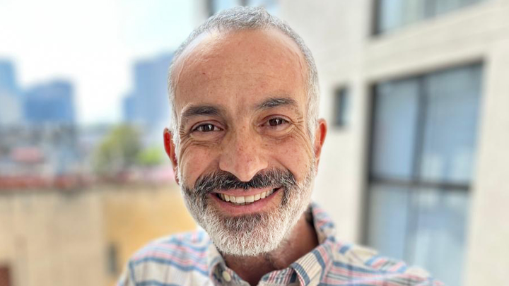 Amigos, familia: necesito apoyo para una cirugía de columna campaign photo, 1 of 3