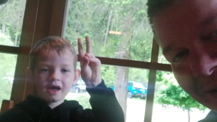 Support a Single Father and Son in Crisis campaign photo, 1 of 7