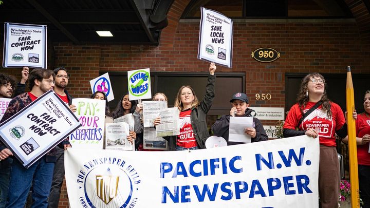 Support Laid-Off Journalists in Washington State campaign photo, 1 of 4