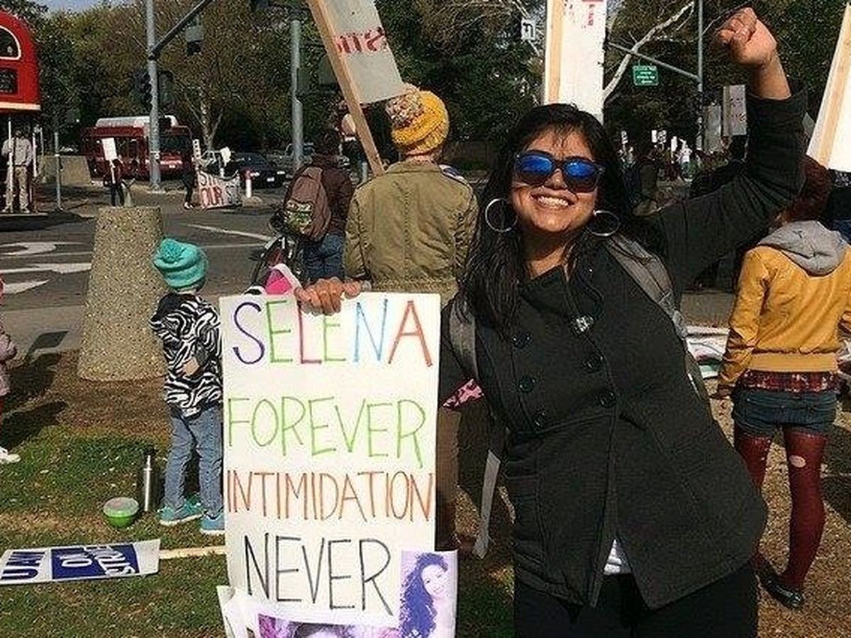 Brenda Medina-Hernandez College Fellowship campaign photo, 1 of 3