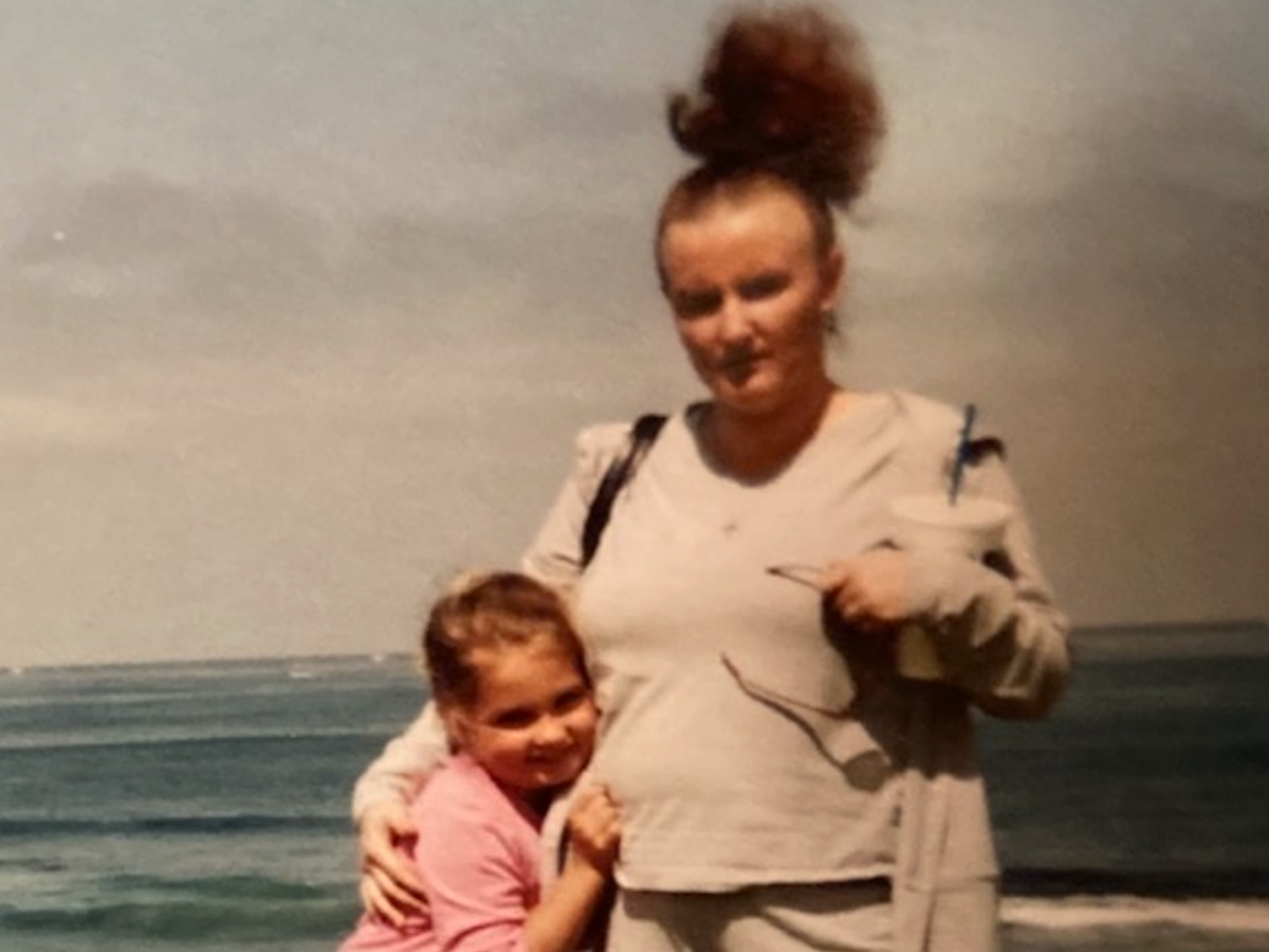 Support for Madicyne's Mother's Funeral campaign photo, 1 of 8