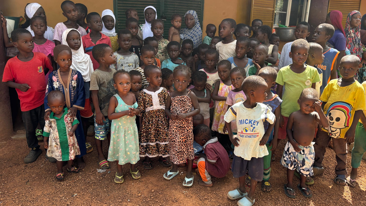 £5 Feeds 3 Families campaign photo, 1 of 6