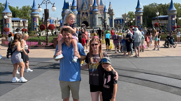 Help Shawna and Kids Through Brian's Passing campaign photo, 1 of 8