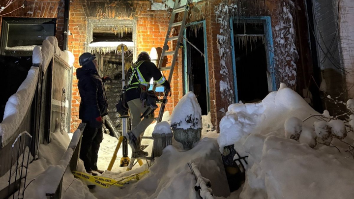 Help Peter "Silver Elvis" Jarvis After Devasting Fire campaign photo, 1 of 5