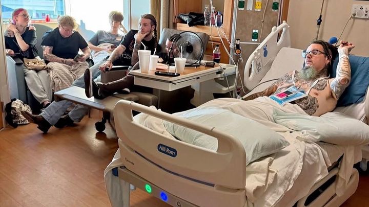 Help Jason Parrish and Mosh Pit Eats Recover campaign photo, 1 of 3