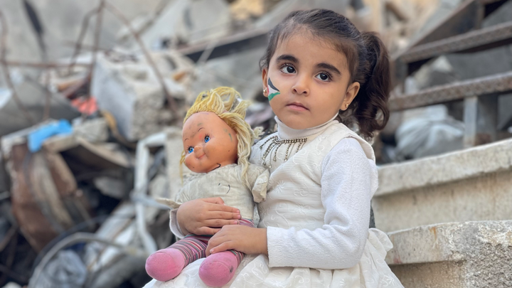 Help Rahaf, a child from Gaza, and her family. campaign photo, 1 of 8