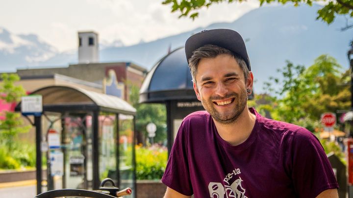 Bike-ista : serving free coffee across Canada, for a cause campaign photo, 1 of 8