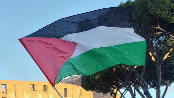 Sosteniamo gli studi di Farah Sabra: da Gaza alla Sapienza campaign photo, 1 of 3
