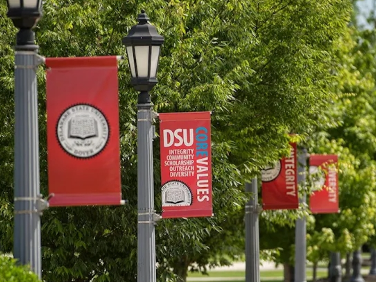 Help My Daughter Achieve Her College Dream campaign photo, 1 of 3