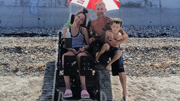 Support Amy with Essential Transfer Equipment campaign photo, 1 of 6