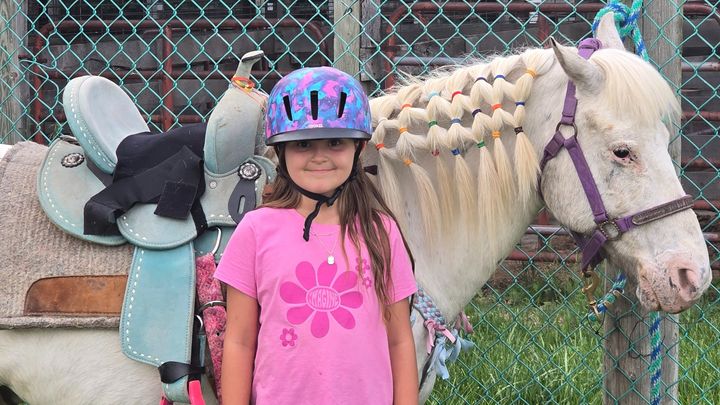 Help Shelby Find a New Pony After Losing Buddy campaign photo, 1 of 7