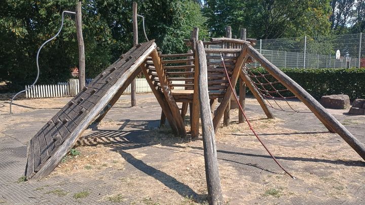 Friends of Walton Park, Sale - Replacement play equipment campaign photo, 1 of 3