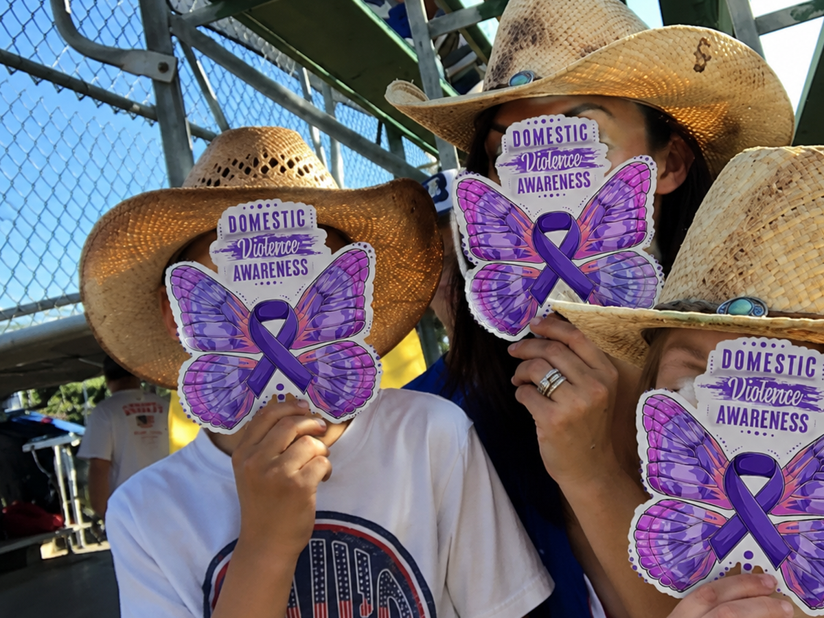 Support Lorraine & Kids After Domestic Violence campaign photo, 1 of 5