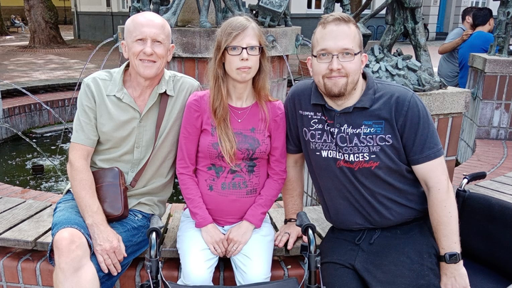 Krebsbehandlung unserer Tochter Marilen Schrul campaign photo, 1 of 4