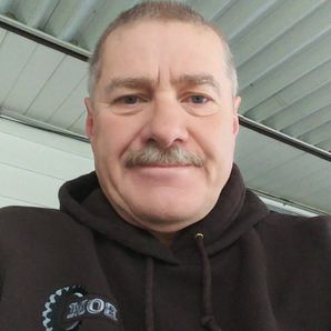 Melvin Dickinson