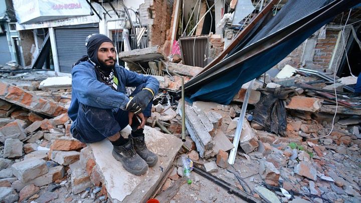 Support Families Affected by Colombia Earthquake campaign photo, 1 of 6