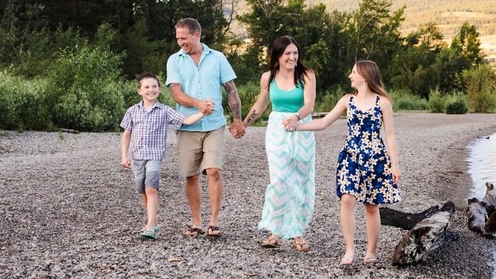 Help Ashley, Bob, Makenna and Asher after losing everything. campaign photo, 1 of 8