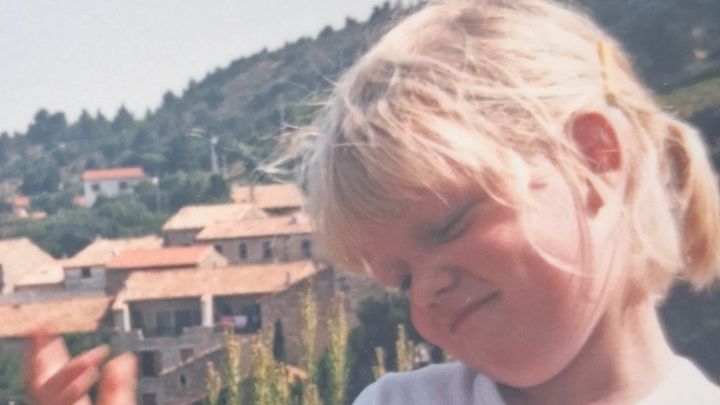 Photo de la campagne INCESTE, déni de justice, abusée, je dois payer le pédophile, 1 sur 7