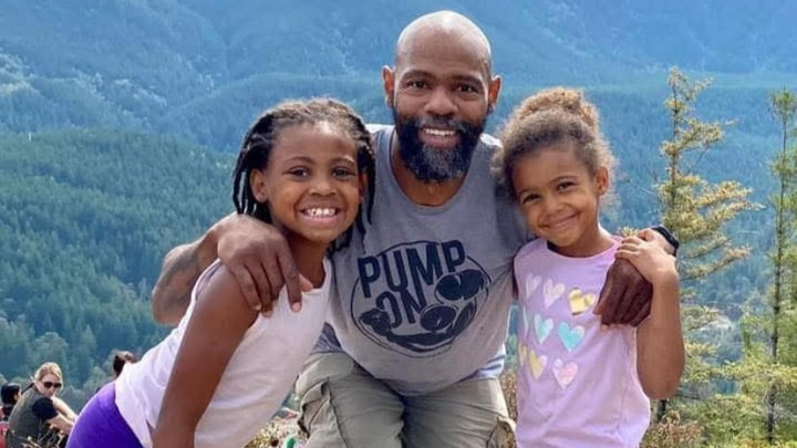 Support Montez: Girl Dad & Longshoreman Healing from Injury campaign photo, 1 of 8