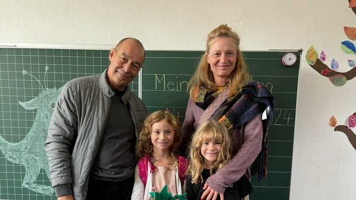 Steffi & Klara ohne Papa campaign photo, 1 of 4