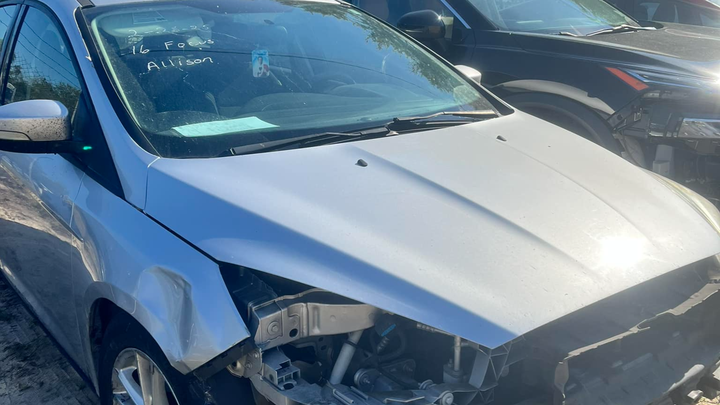 Photo inspiration: Creating A Gofundme Charity For College Students Reference: Fundraiser By Mary Allison Car Hit Struggling College Student Seeks