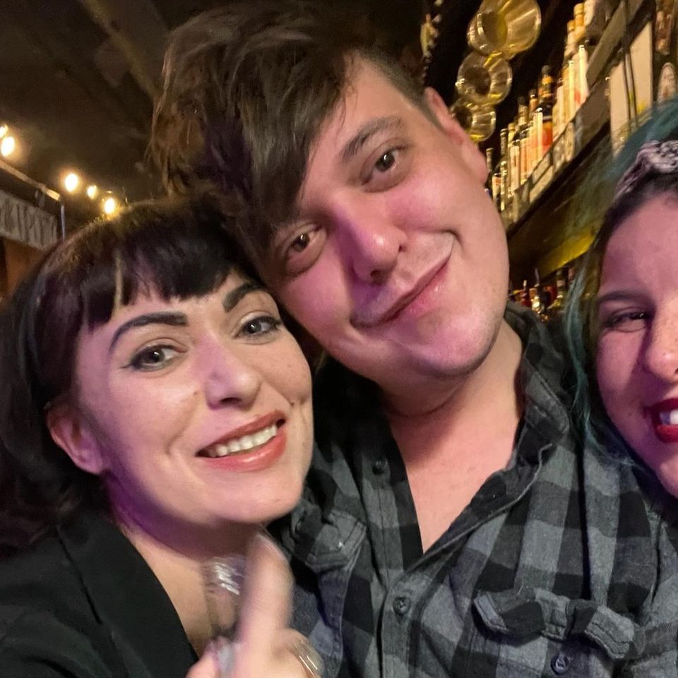 Hal sparks hi-res stock photography and images - Page 2 - Alamy, image size:960x960