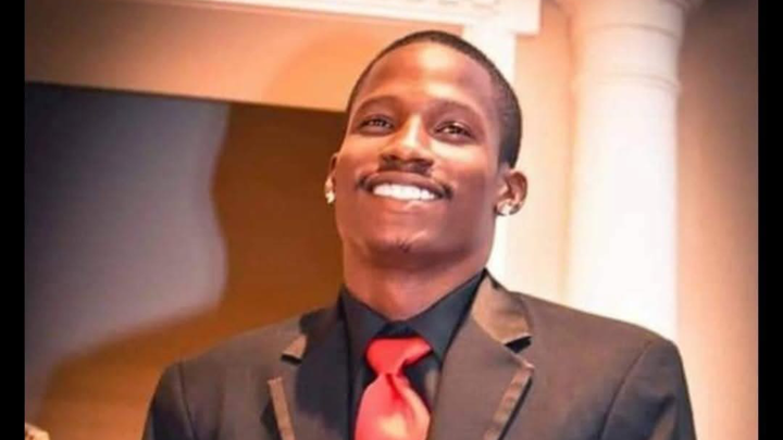 Show Love to Dee's Family in Their Time of Need campaign photo, 1 of 7