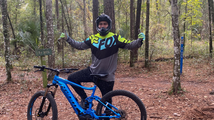 Support Pedro After His Bicycle Accident campaign photo, 1 of 5