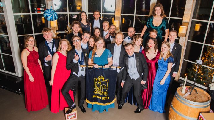 Main fundraiser photo