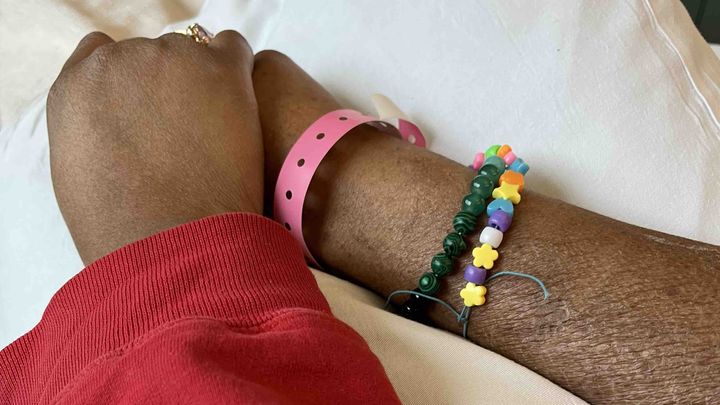 Grieving my mom while facing financial hardship campaign photo, 1 of 5