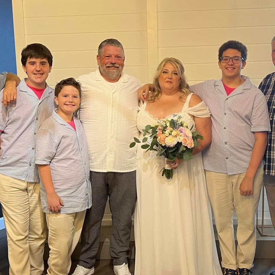 Fundraiser for Alexis Grob by Libby Duncan : Support the Grob-McIntosh  Family After Tragic Loss, image size:960x960