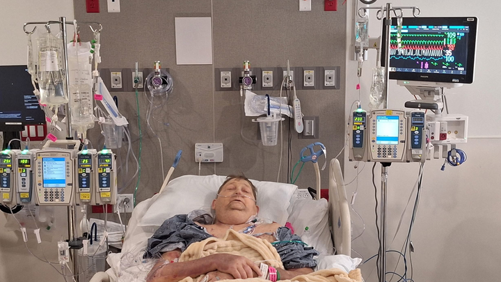 Support Dales medical expenses campaign photo, 1 of 5