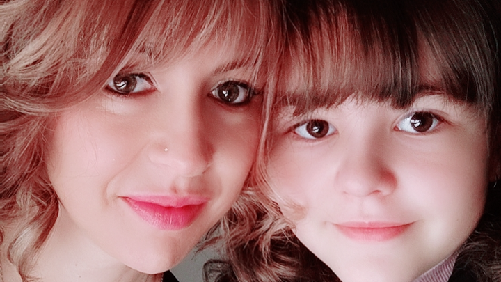 Sostieni una mamma e sua figlia campaign photo, 1 of 4