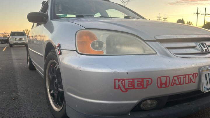 Help fix Joeys Car campaign photo, 1 of 5