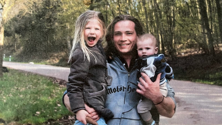 Help ons de uitvaart van onze vader te kunnen betalen campaign photo, 1 of 3