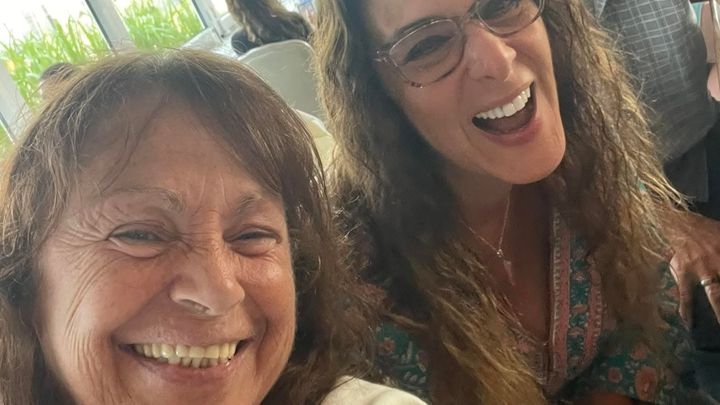 Help Teri Vaughan recover from an unfortunate accident campaign photo, 1 of 4