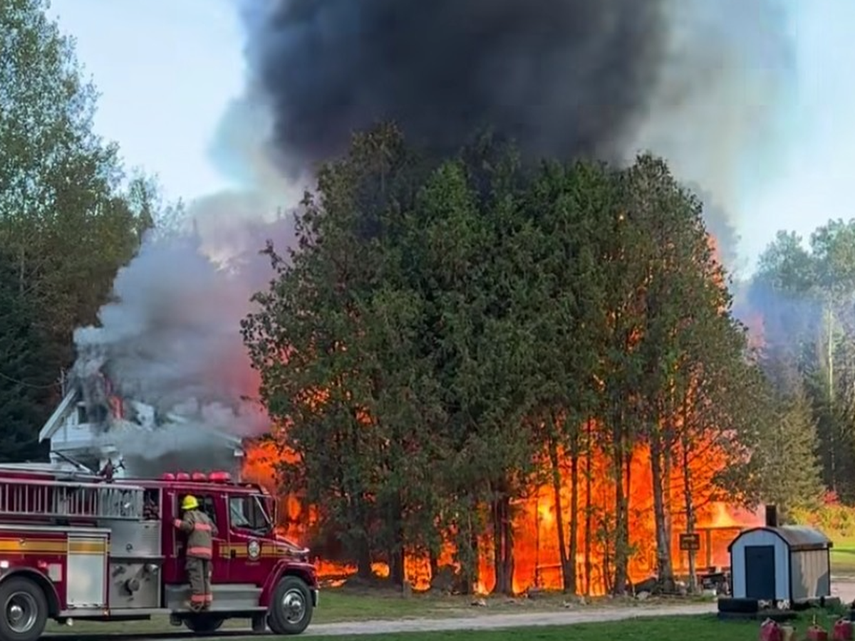 Fundraiser by Amy Roberts : Fire destroys family home leaving them homeless